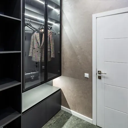 Alfa 3-кімнатна Lux-квартира у центрі львова Lviv