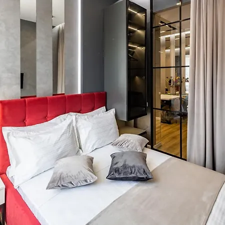 Alfa 3-кімнатна Lux-квартира у центрі львова Apartman *