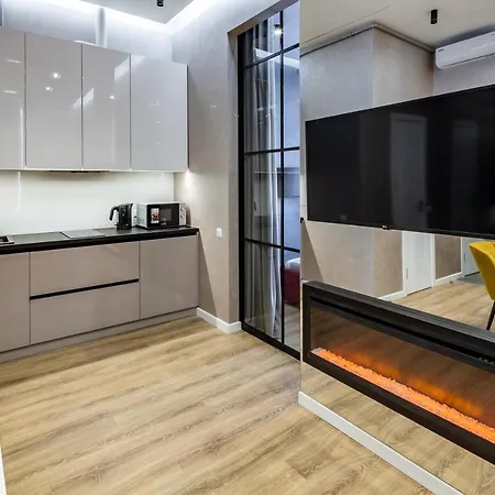 Alfa 3-кімнатна Lux-квартира у центрі львова Apartament Lwów