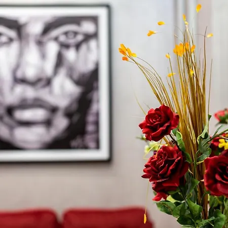 Alfa 3-кімнатна Lux-квартира у центрі львова