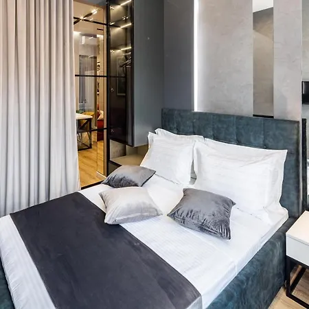 Daire Alfa 3-кімнатна Lux-квартира у центрі львова