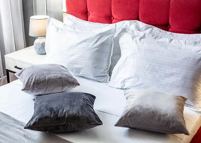 Alfa 3-кімнатна Lux-квартира у центрі львова